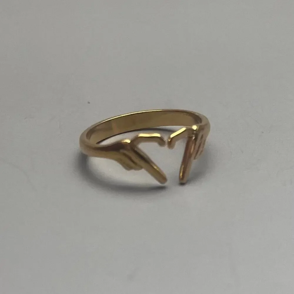 y2k 2000s vintage gold hand heart ring